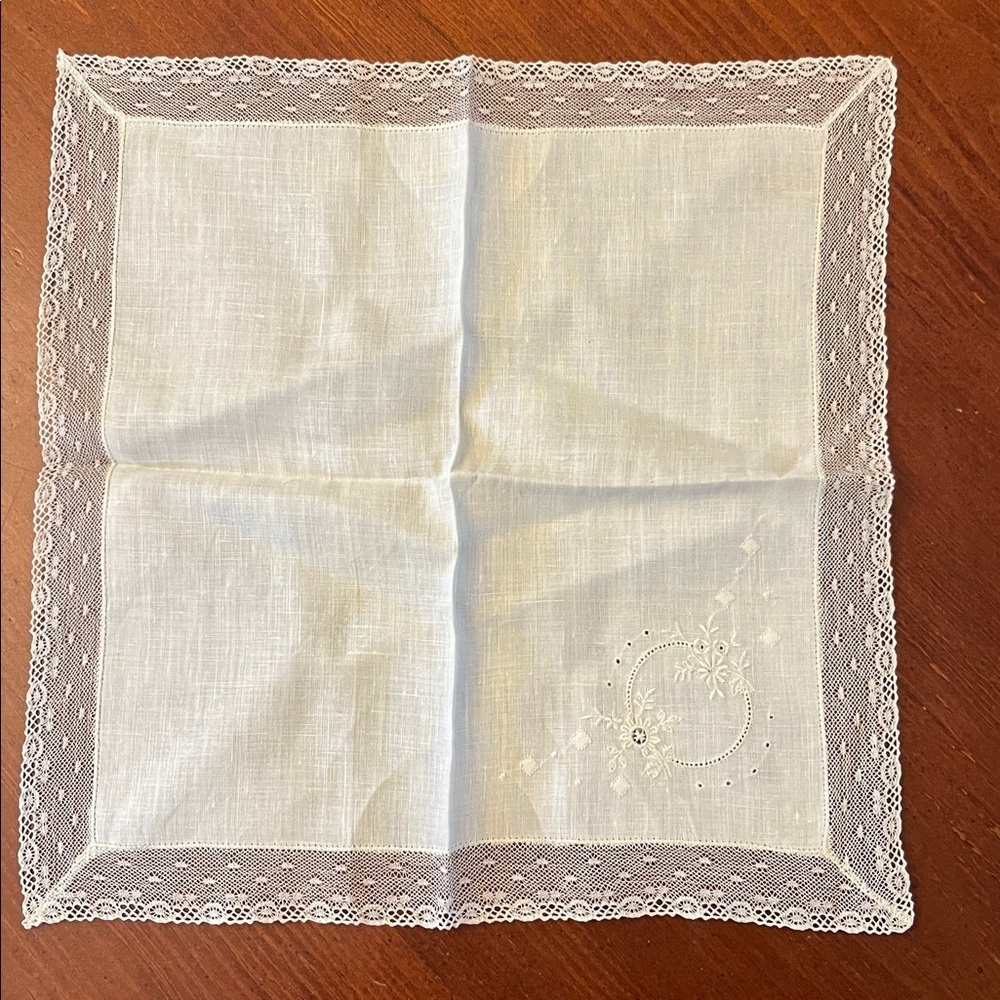 Vintage Embroidered Lace Handkerchief